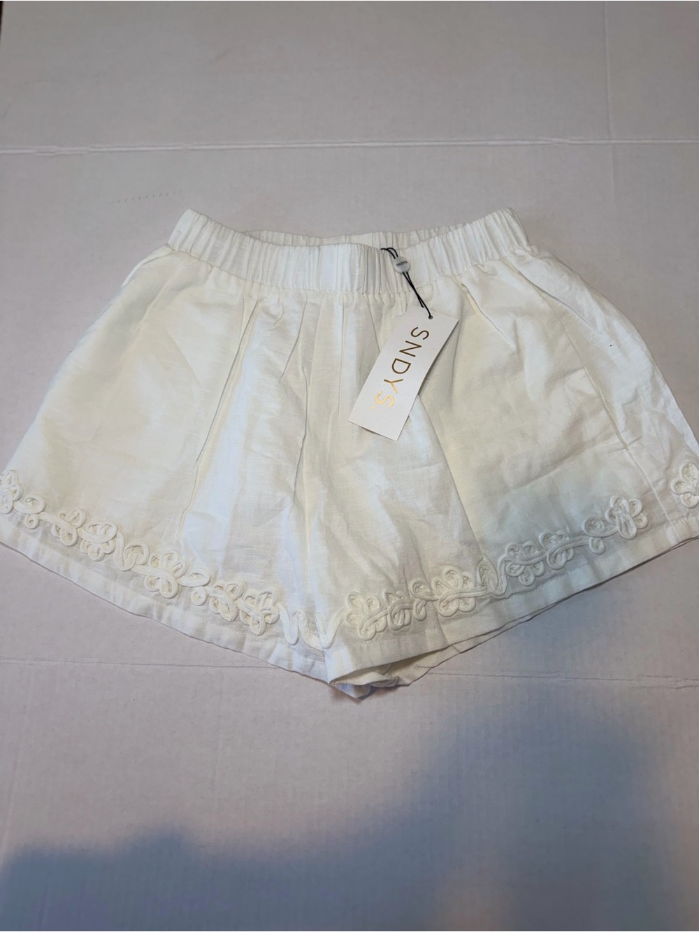 Sndys Ines Short - Picture 5 of 7